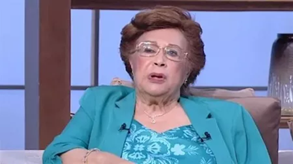 "حقائب غامضة".. تداول تسجيل كاميرا مراقبة يوثق لحظات من سرقة القرن في مصر (فيديو)