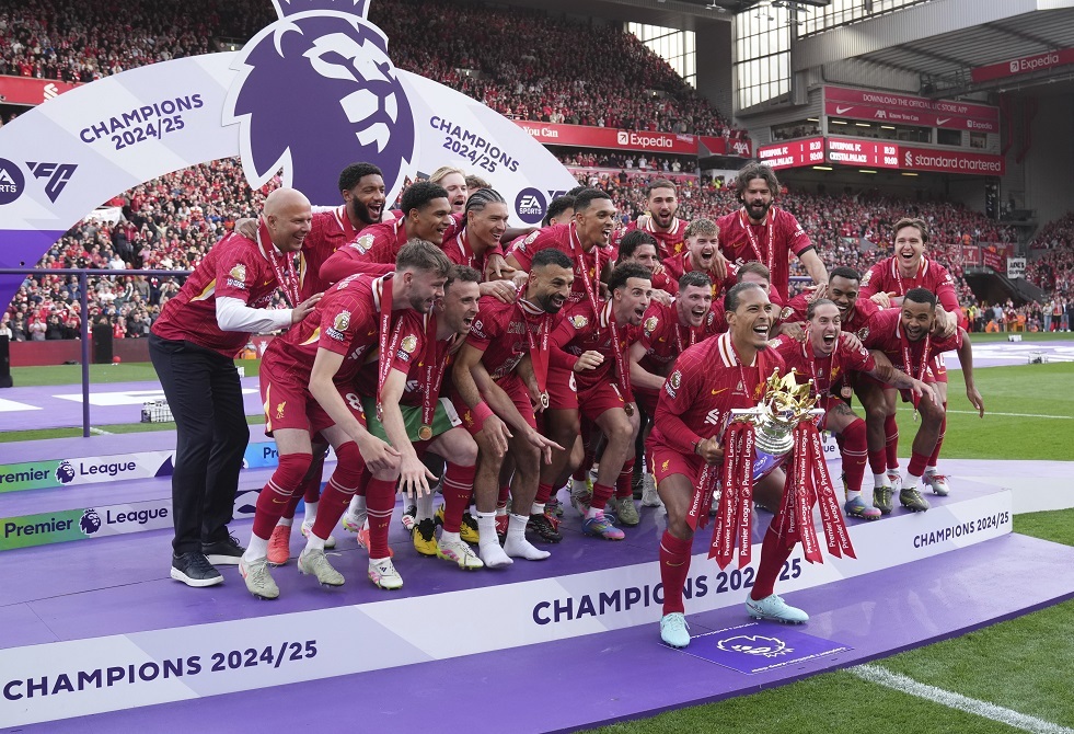 صلاح يصنع أفراح ليفربول تحت أنظار ضيف الشرف كلوب فيديو صلاح يصنع أفراح ليفربول تحت أنظار ضيف الشرف كلوب فيديو