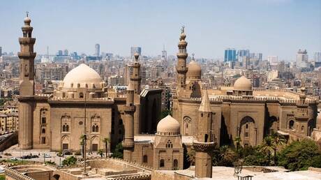 مصر.. اقتحام مسجد أثناء الصلاة والأمن يتحرى