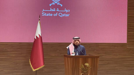رئيس وزراء قطر: عرض الطائرة لترامب صفقة حكومية قانونية وليست هدية شخصية