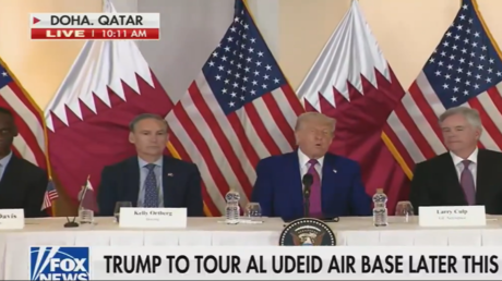 كيف رد ترامب عندما سئل عن غياب بوتين عن محادثات اسطنبول؟ (فيديو)