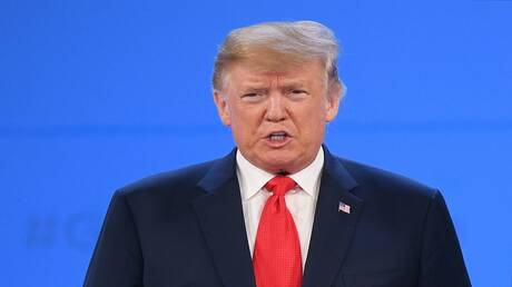 ترامب يؤكد أن حل الصراع في أوكرانيا يعتمد على اجتماعه مع بوتين