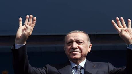أردوغان: لا علاقة لتركيا بعدم لقاء بوتين وزيلينسكي