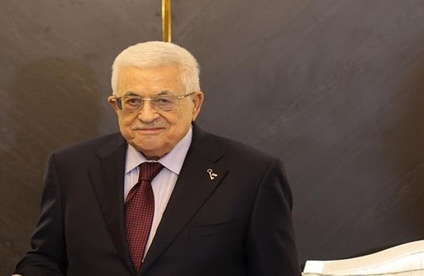 عباس: يجب تسليم الرهائن لوقف هدر الدم وعلى حماس التخلي عن حكم قطاع غزة الذي استولت عليه بالقوة