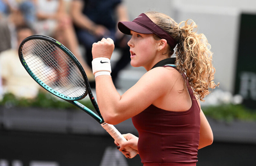 "فتاة روسيا الذهبية" تتأهل إلى ربع نهائي رولان غاروس