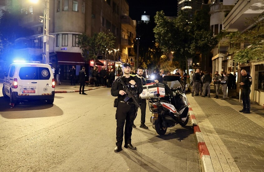 إطلاق صاروخ باليستي من اليمن باتجاه إسرائيل وإغلاق مطار بن غوريون (فيديو)