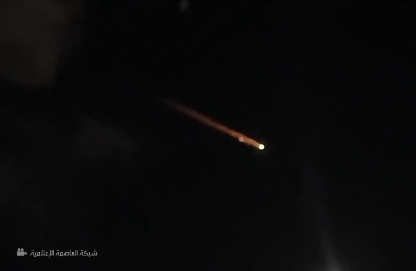 رصد صاروخ يمني فوق القدس