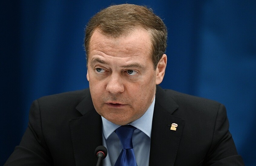 "الانتقام قادم لا محالة".. مدفيديف يكشف "جوهر" مفاوضات اسطنبول