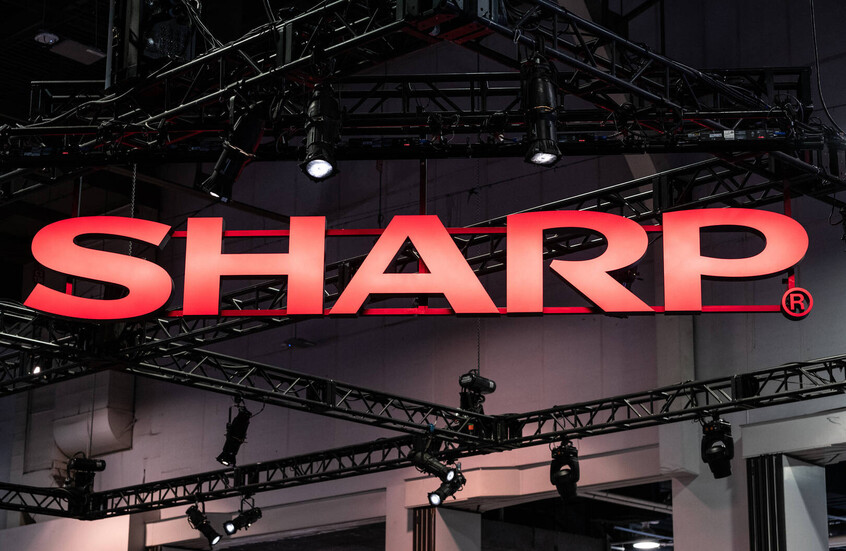 Sharp تعود لعالم أندرويد بواحد من أفضل الهواتف