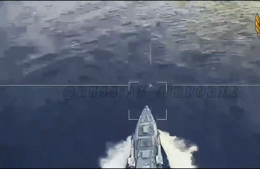 مسيرة روسية تدمر قاربا بحريا أوكرانيا بالقرب من شبه جزيرة القرم