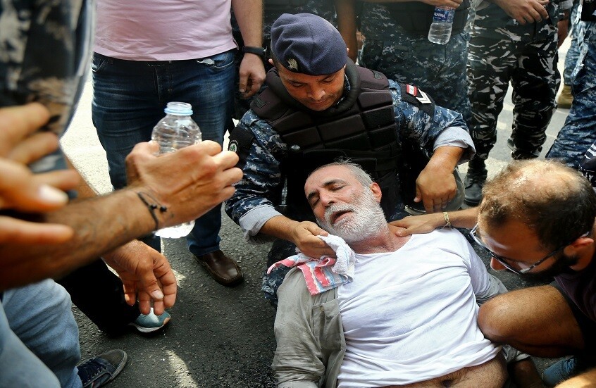 الإسعافات الأولية في حالات الإغماء