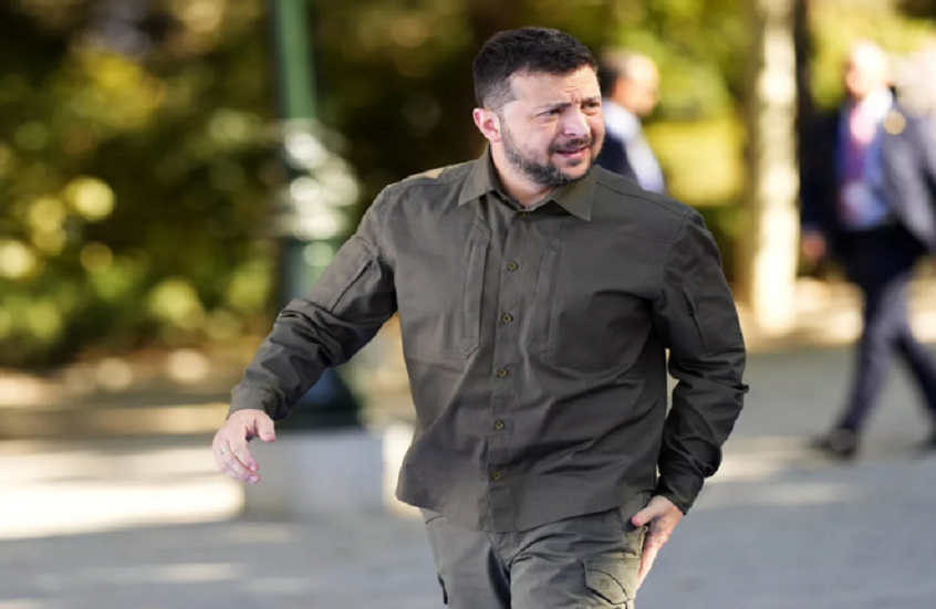 AFP: زيلينسكي سيتلقى دعوة لحضور قمة الناتو لكنه لن يشارك في لقاءات العمل