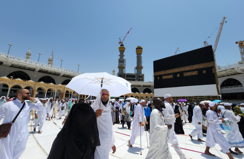 مصر.. قرار بمعاقبة أئمة كبار