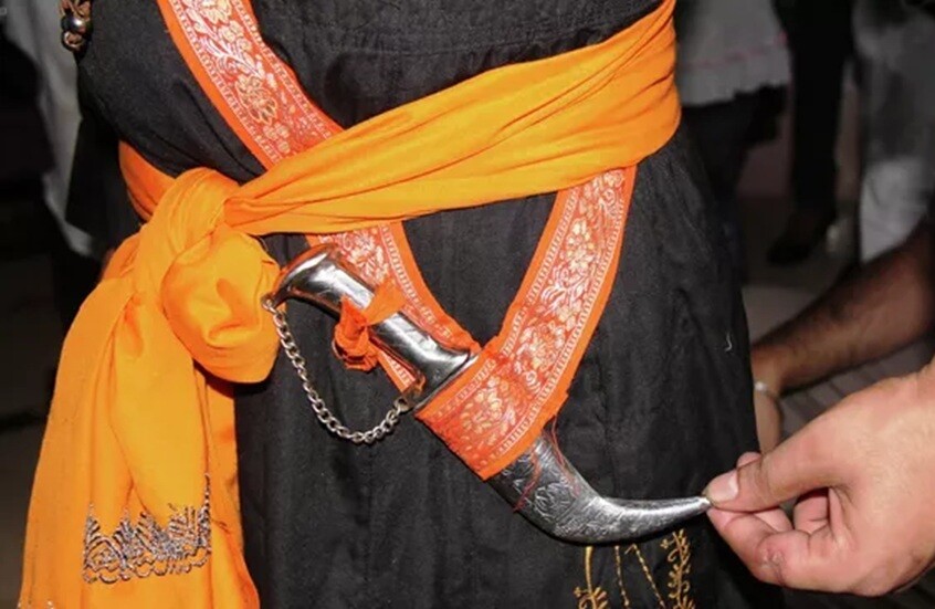 فصيلة دم نادرة بين "معبد ذهبي" و"عرش خالد"!