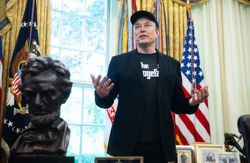 مليارات ماسك تتبخر