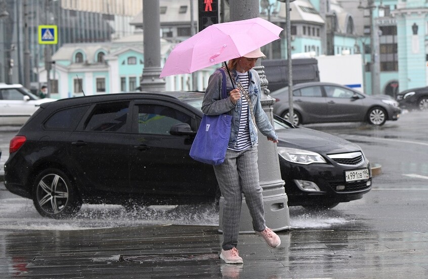 3 طائرات متجهة إلى مطار فنوكوفو بموسكو تتحول إلى مطارات بديلة بسبب عاصفة رعدية