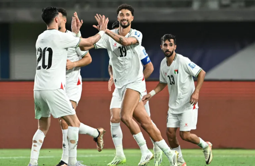 فلسطين ضد عمان.. من يخطف تذكرة الملحق الآسيوي لمونديال 2026؟