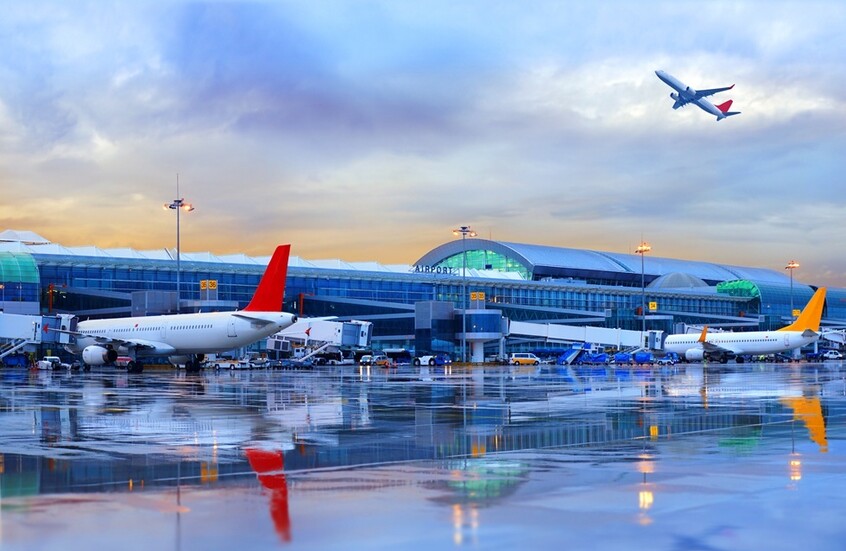 الولايات المتحدة.. راكب يبلغ بوجود قنبلة على متن طائرة تخلّف عنها