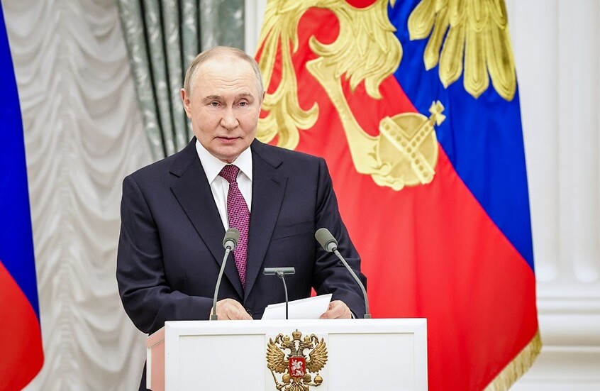 بوتين يدعو إلى الدفاع عن الحقيقة التاريخية بشأن الحرب العالمية الثانية  و"هزيمة النازية"