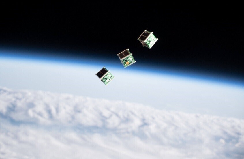 شركة روسية تضاعف إنتاج مكونات مهمة للأقمار الصناعية