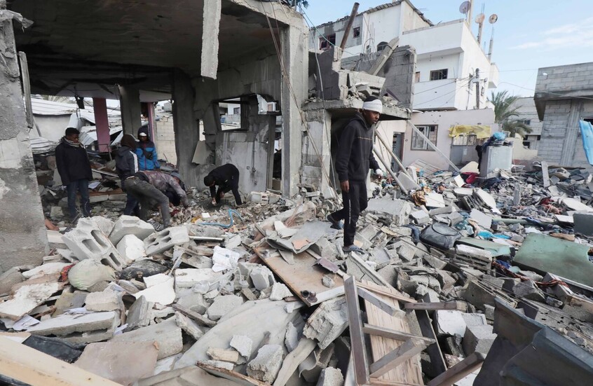 غزة: مقتل 42 شخصا بقصف إسرائيلي في مناطق عدة بالقطاع 24 منهم من منتظري المساعدات