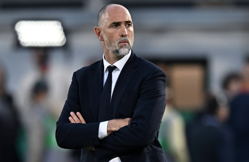 يوفنتوس يمدد عقد مدربه تيودور لعامين