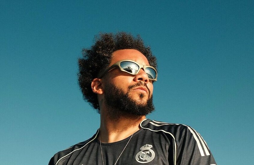 نجم ريال مدريد السابق يكشف سر تألق كريستيانو رونالدو وإمكانية فوز محمد صلاح بالكرة الذهبية (فيديو)