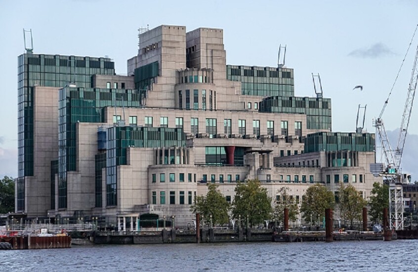 لأول مرة في التاريخ.. امرأة تتولى منصب رئيس جهاز MI6 في بريطانيا
