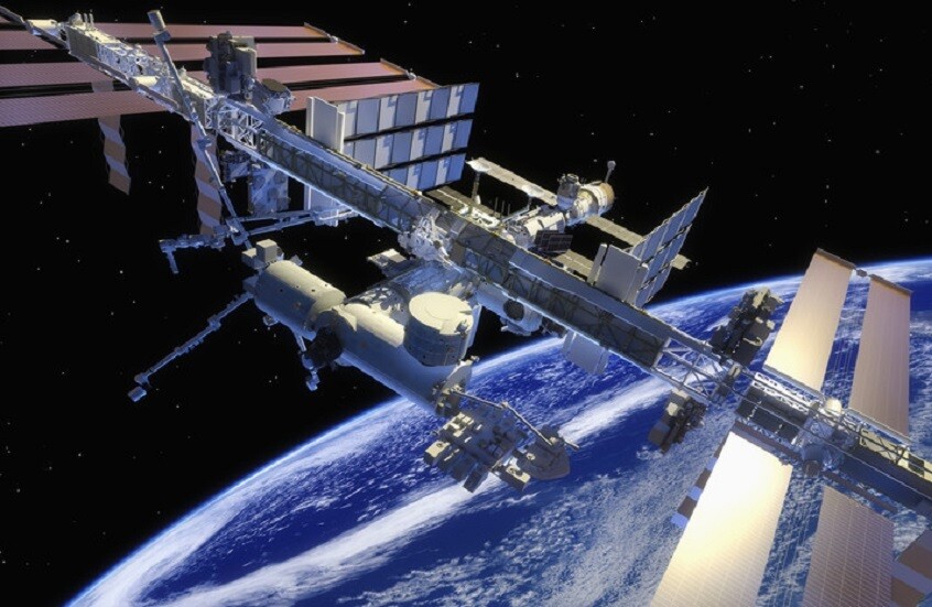 "روس كوسموس" تعلن إصلاح مشكلة تسرب الهواء من المحطة الفضائية الدولية