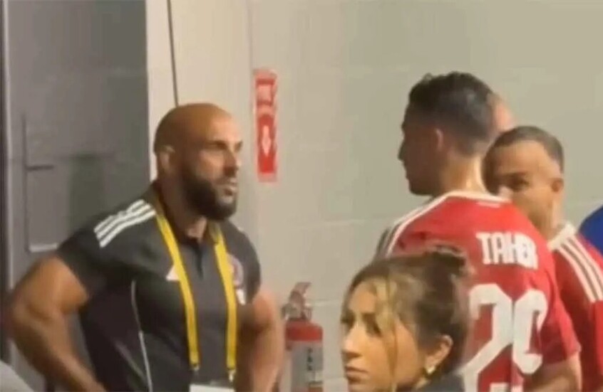 حارس ميسي يمنع لاعبي الأهلي من الوصول إليه