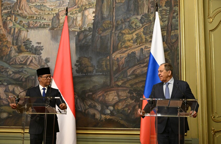 لافروف: "روساتوم" مستعدة للمشاركة في بناء محطة نووية في إندونيسيا