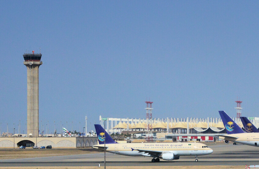 طائرة تابعة للخطوط السعودية تغير مسارها بعد تهديد بوجود قنبلة