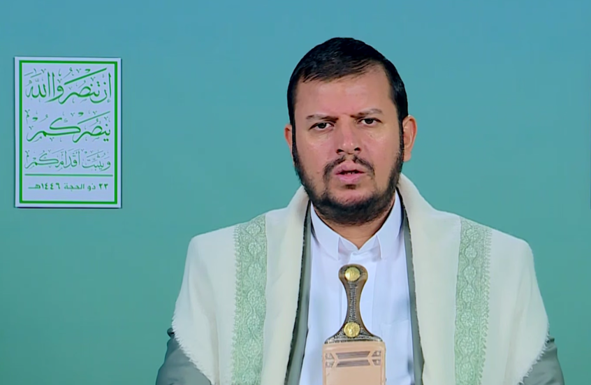 الحوثي يوجه رسالة إلى الدول التي "تستبيح" إسرائيل أجواءها ويؤكد: عملياتنا العسكرية مستمرة