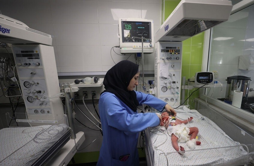 نفاد الحليب في غزة يهدد حياة الرضع