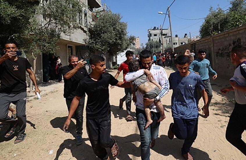 قتلى وجرحى... مشاهد قاسية لهجوم إسرائيلي استهدف مدنيين فلسطينيين غرب مدينة غزة قبل قليل