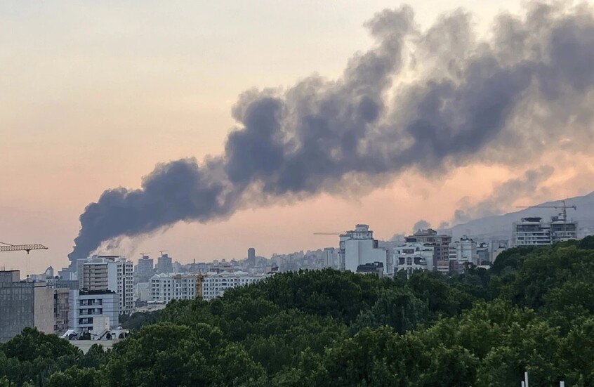 السعودية تعرب عن قلقها إزاء استهداف المنشآت النووية الإيرانية وتدعو إلى ضبط النفس