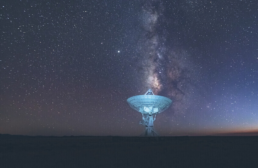 إشارة غامضة من الفضاء.. قمر صناعي "ميت" يعود للحياة بعد 60 عاما