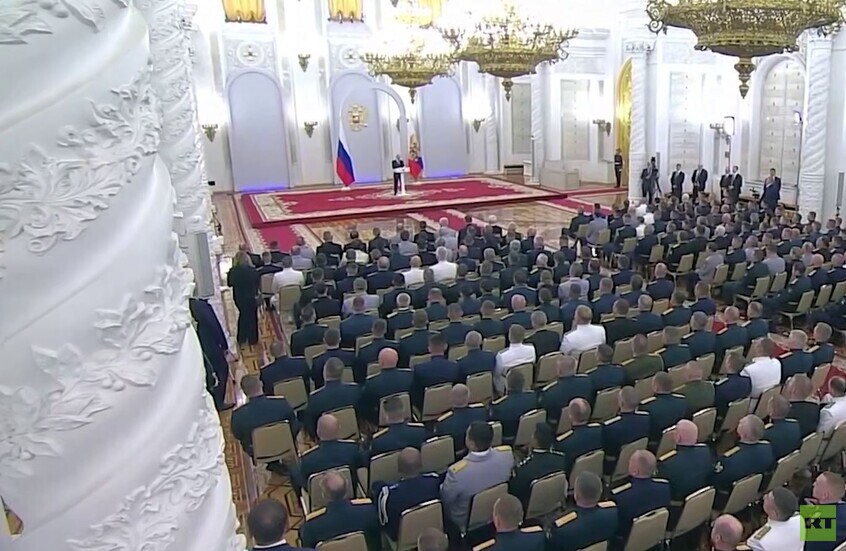 بوتين يعلن زيادة إنتاج صواريخ "أوريشنيك" ونشر صواريخ نووية جديدة عابرة للقارات