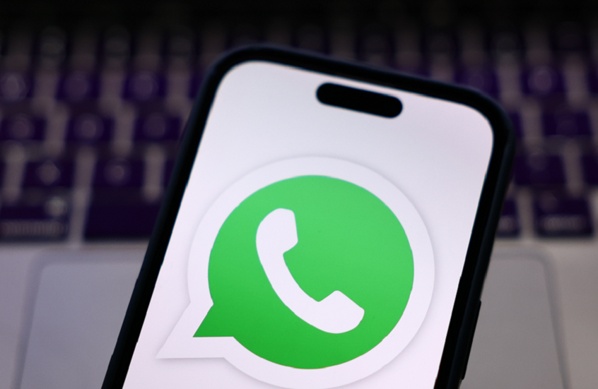 "واتس آب" يثير جدلا واسعا بتحديث شكلي مفاجئ