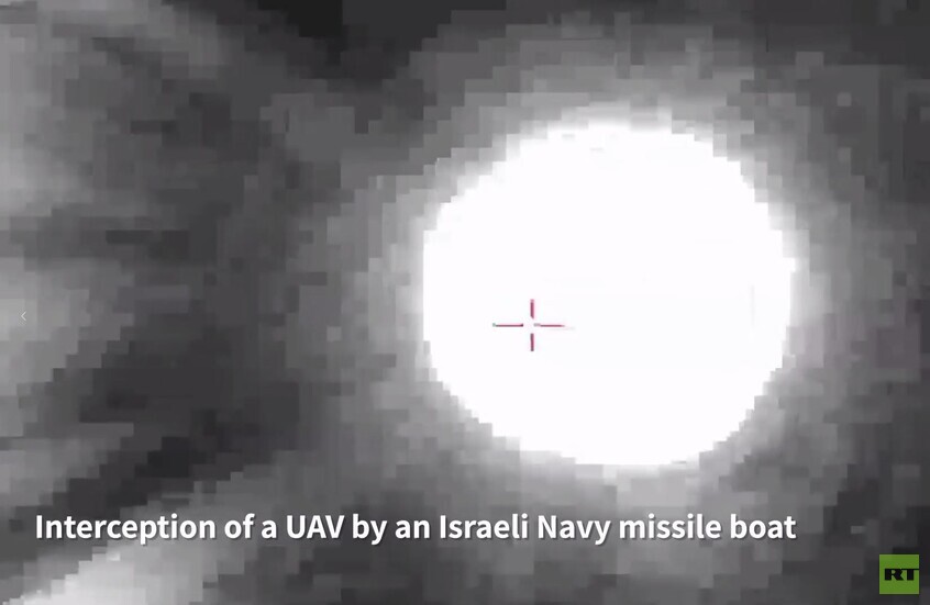 أكثر من 15 مسيرة.. الجيش الإسرائيلي ينشر مشاهد لتدمير سرب من المسيّرات