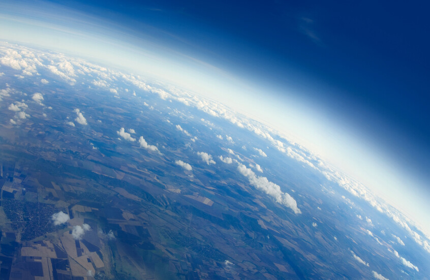 السحب تتراجع.. والكرة الأرضية تفقد مظلتها الواقية!