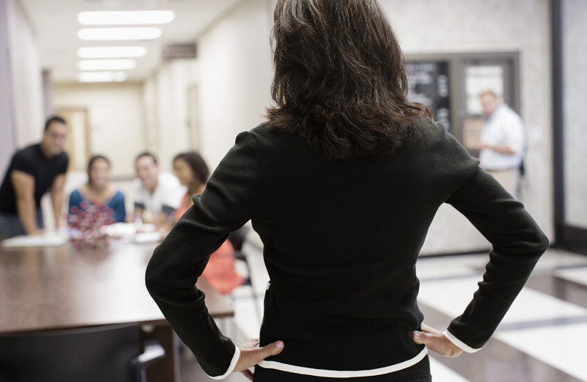 فضيحة جنسية في مدرسة أمريكية.. معلمة تمارس الجنس مع قاصر لنحو 5 أشهر