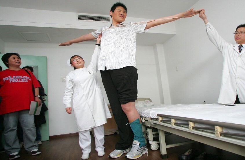 عوامل تؤثر على نمو الإنسان