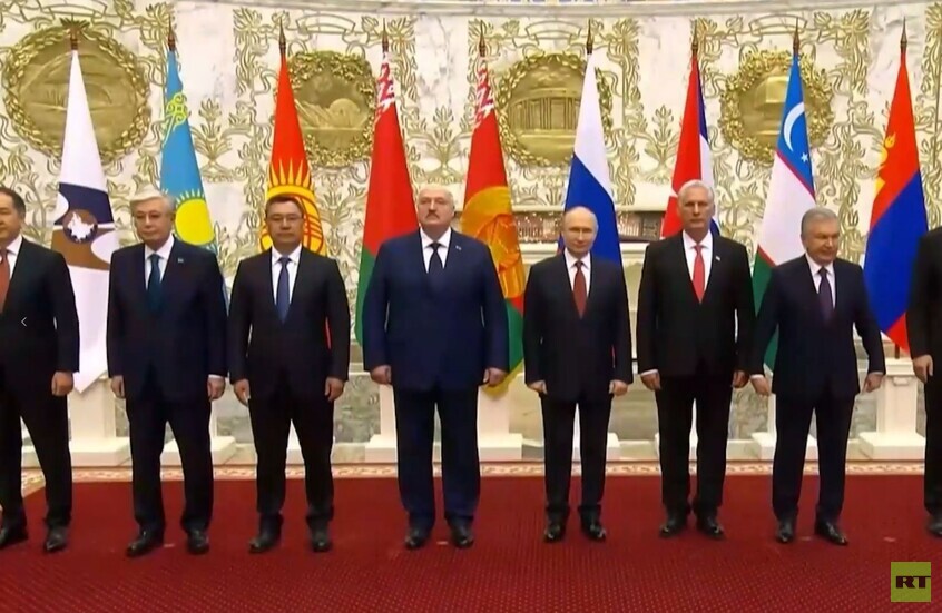 صورة جماعية لقادة دول الاتحاد الاقتصادي الأوراسي