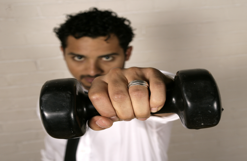 أسباب تحذيرية تدفعك لخلع "خاتم الزواج" أثناء ممارسة الرياضة