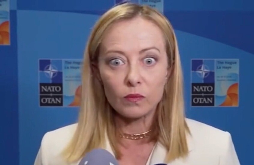 عدوى ماكرون وميرتس وزيلينسكي تصيب ميلوني وتظهرها بتعابير وجه وحركات غريبة ـ فيديو