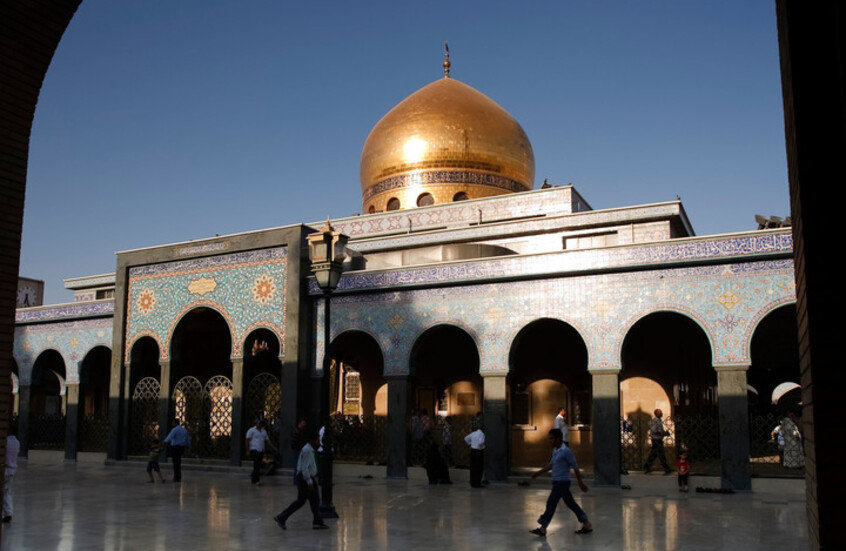 الرئاسة السورية تنفي إصدار قرار بمنع إقامة المجالس الحسينية بمنطقة السيدة زينب