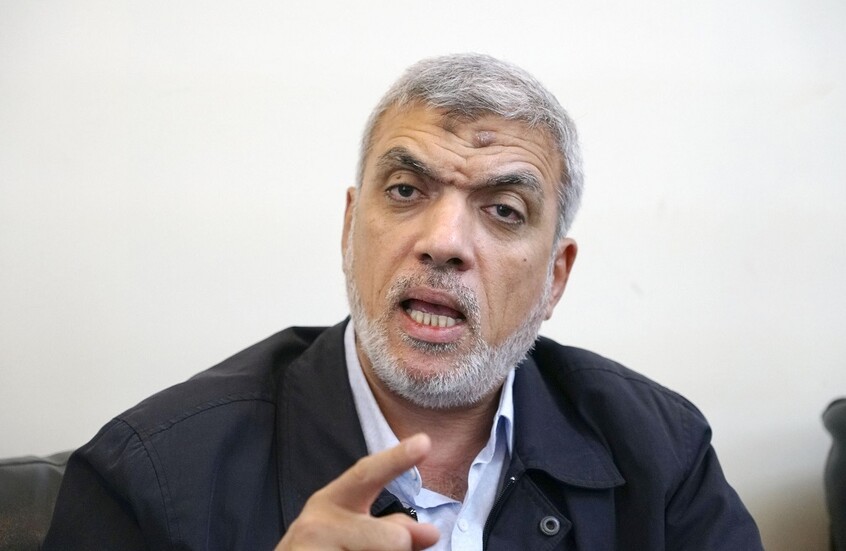 "حماس" تنفى ما أشيع عن شروطها لقبول صفقة التبادل ووقف إطلاق النار في غزة