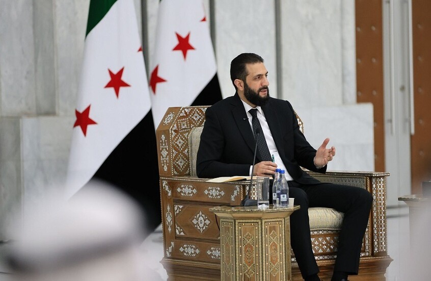 "تغيير لقواعد اللعبة".. حاخام أمريكي كبير يرهن حدوث لقاء مباشر بين الشرع ونتنياهو بأمر قد يفعله!