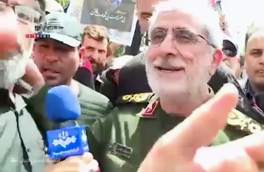  قاآني يوجه رسالة إلى الإيرانيين أثناء ظهوره الجديد أمام الحشود  